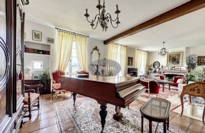Landhus til salg Rodez, Occitanie, Stueområde