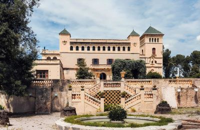 Slott Santa Oliva, Katalonien