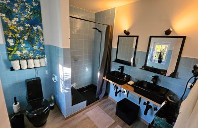 Slott til salgs Astenet, Wallonie, Gästehaus  Badezimmer 