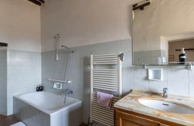 Landhus til salg Castellina in Chianti, Toscana, Badeværelse