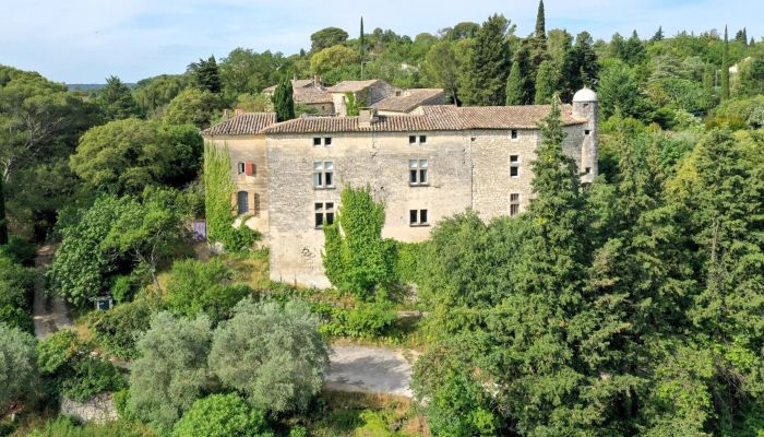 Slot til salg Uzès, Occitanie,  Frankrig