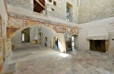 Slot til salg Uzès, Occitanie, Indre gårdhave