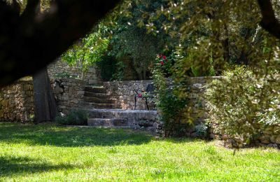 Herregård til salg Uzès, Occitanie, Have