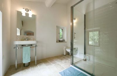 Herregård til salg Uzès, Occitanie, Badeværelse