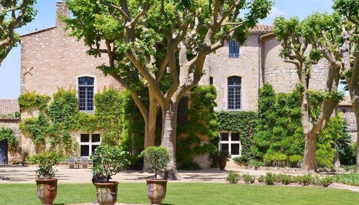 Slot til salg Saint-Chaptes, Occitanie,  Frankrig