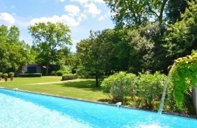 Slot til salg Saint-Chaptes, Occitanie, Pool