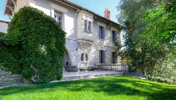 Historisk villa til salg Uzès, Occitanie,  Frankrig