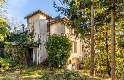 Historisk villa til salgs Sèvres, Parc de Saint Cloud, Île-de-France,, Tilleggsbygning