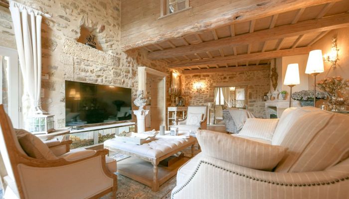  Uzès 5
