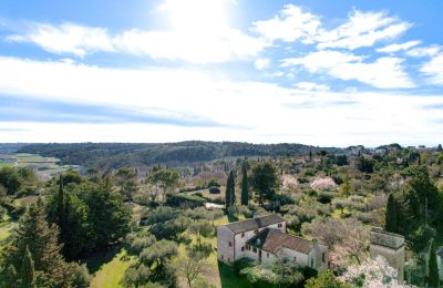 Landhus til salg Uzès, Occitanie, Ejendommens omgivelser