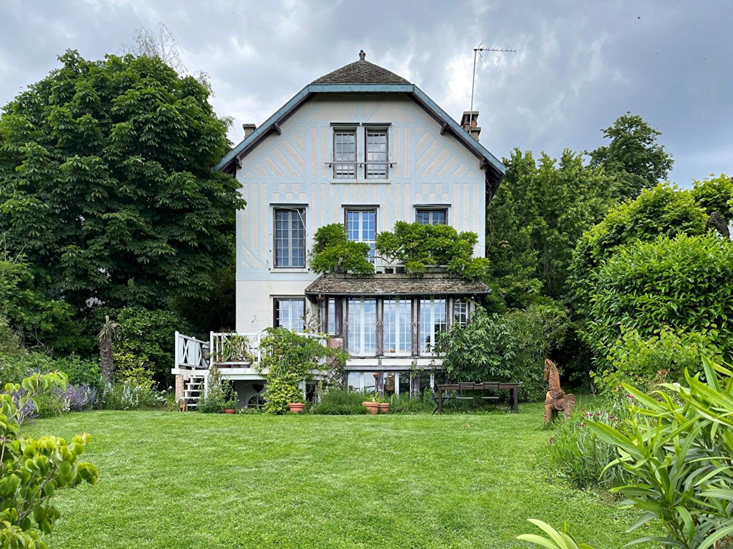 Billeder Hus med charme i den vestlige del af Paris