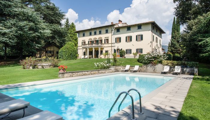 Historisk villa til salg Vicchio, Toscana,  Italien