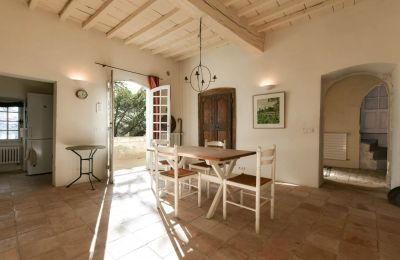 Herregård til salg Uzès, Occitanie, Billede 15/28