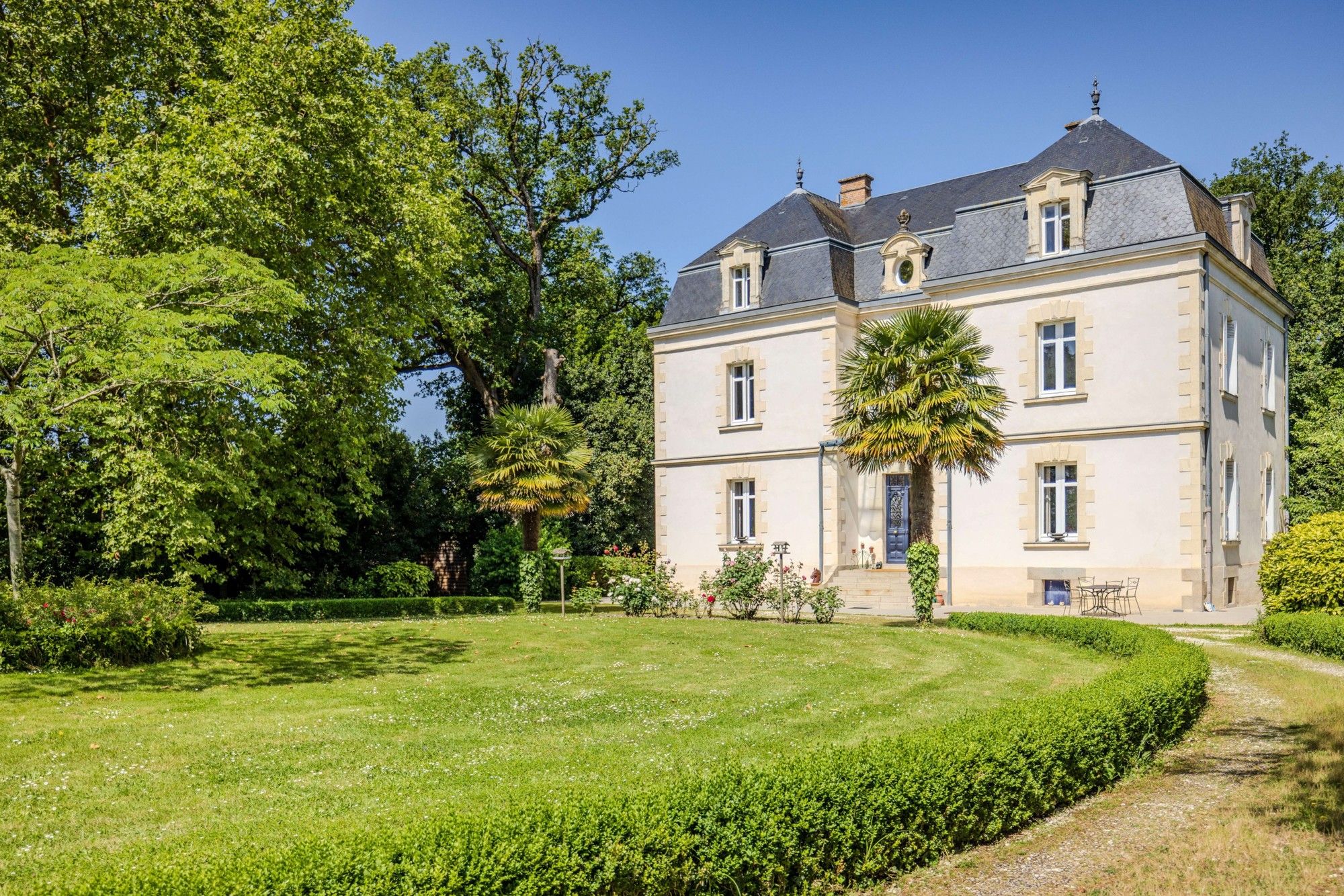 Bilder Pays de la Loire: slott i västra Frankrike, 30 minuter till stranden