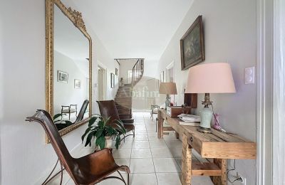 Landhus til salg Maubourguet, Occitanie, Indgangshal