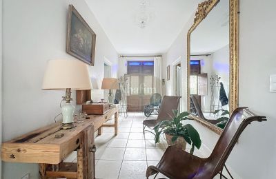 Landhus til salg Maubourguet, Occitanie, Indgangshal
