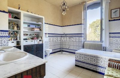 Herregård til salg Saint-Sulpice-la-Pointe, Occitanie, Badeværelse