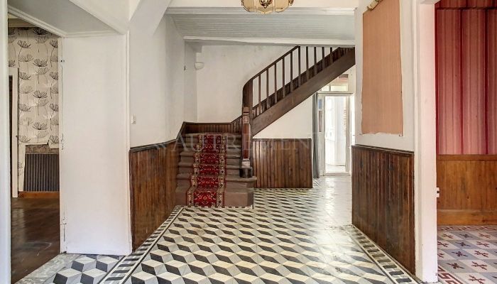 Historisk ejendom til salg Bessières, Occitanie,  Frankrig