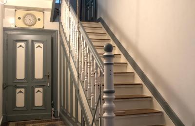 Historisk villa til salg 58762 Altena, Bachstraße 66, Nordrhein-Westfalen, Trappe