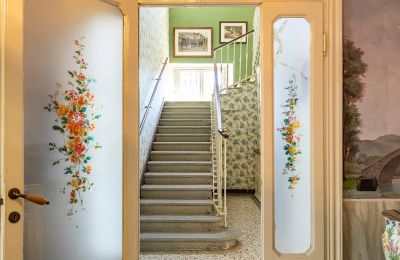 Historisk villa til salg Longone al Segrino, Lombardiet, Indgangshal
