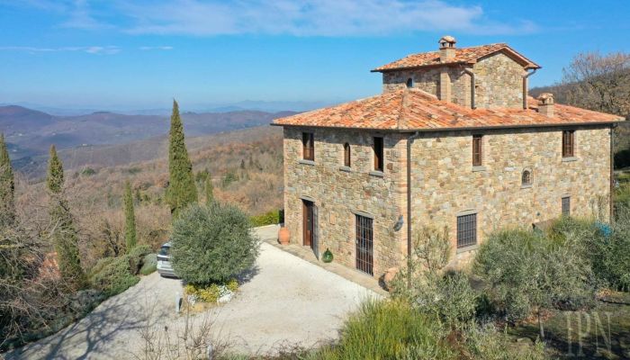 Landhus til salg 06019 Preggio, Umbria,  Italien