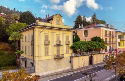 Historisk villa til salgs Belgirate, Piemonte, Utvendig