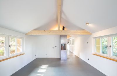 Historisk villa kaufen Biel/Bienne, Alpenstrasse 95, Bern/Berne, Wohnzimmer des Gästehauses mit Cheminée