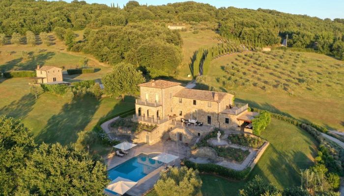 Landhus til salg 06060 Lisciano Niccone, Umbria,  Italien