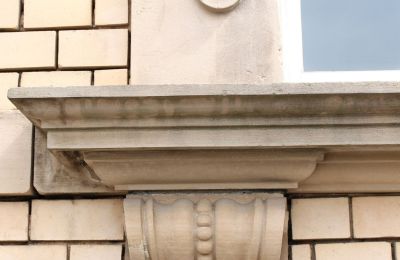 Historisk villa til salg Neustadt an der Weinstraße, Rheinland-Pfalz, Verzierungen Fensterrahmen
