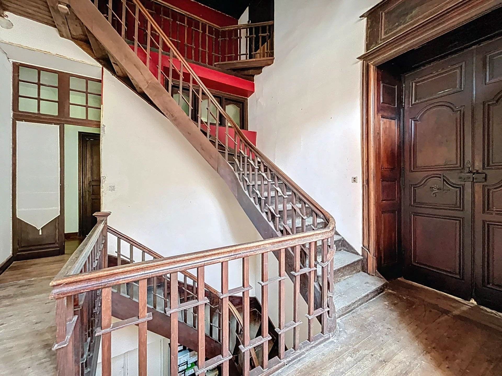 Bilder Herrgård från 1600-talet med pool och trädgård i Tournay