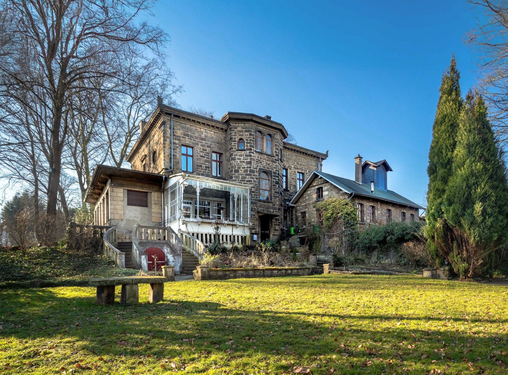 Billeder Historisk ejendom til salg i Witten: Müllensiefen Villa og Crengeldanz Hus på 14.000 m² grund