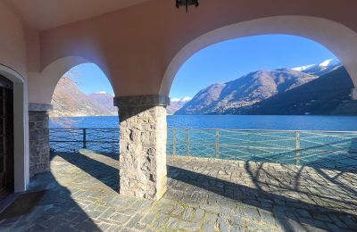 Historisk villa til salg Laglio, Lombardiet, Terrasse
