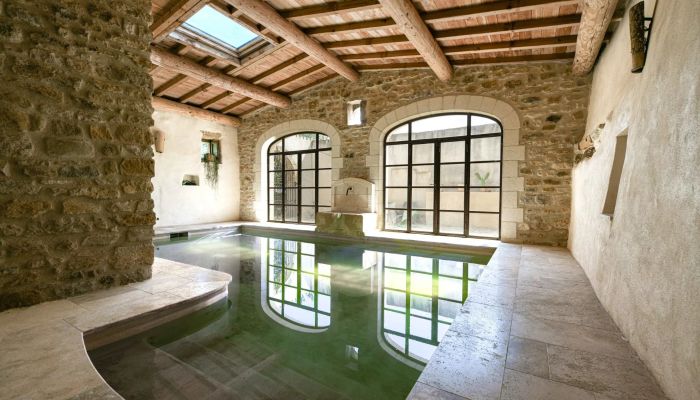 Historisk ejendom til salg Uzès, Occitanie,  Frankrig