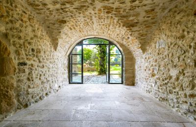 Historisk ejendom til salg Uzès, Occitanie, Kælder
