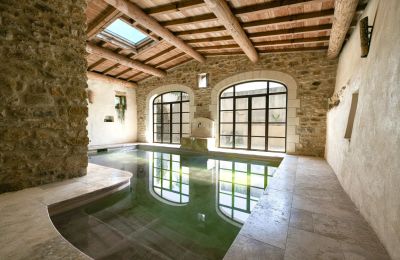 Historisk ejendom til salg Uzès, Occitanie, Pool