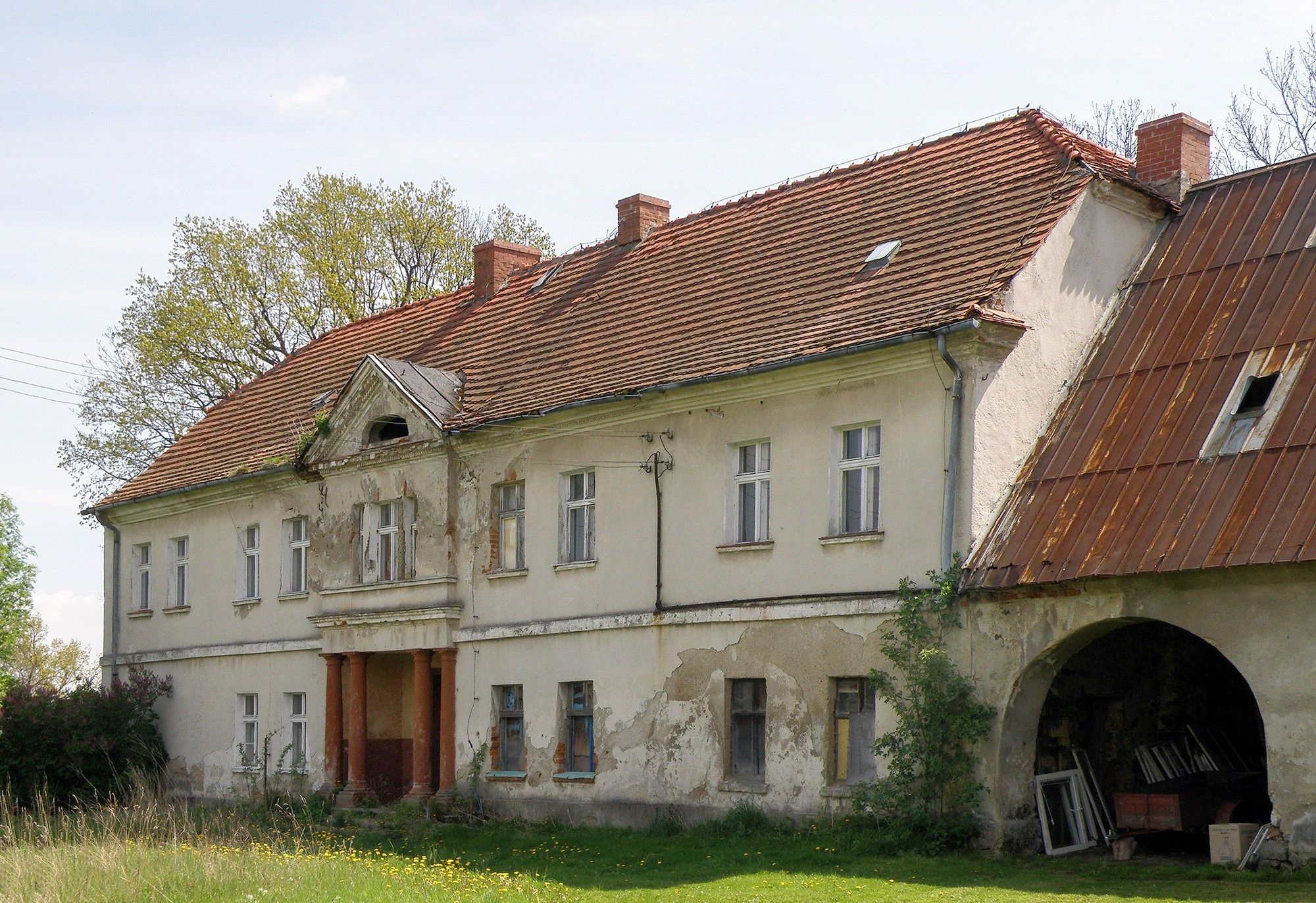 Bilder Historisk herregård med park til salgs i Starków, Nedre Schlesien