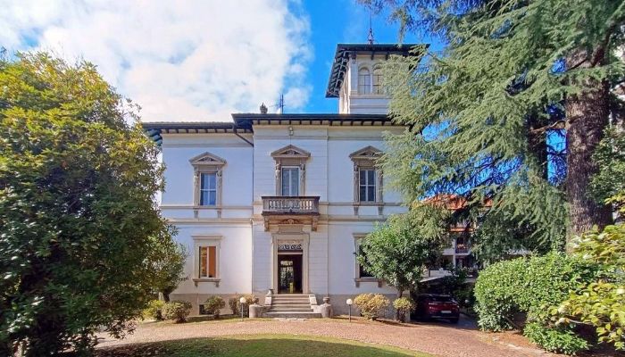 Lejlighed på slot til salg Verbania, Piemonte,  Italien