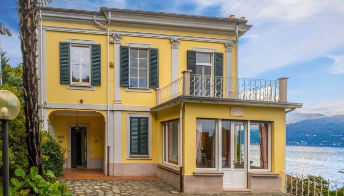 Historisk villa til salg Baveno, Piemonte,  Italien