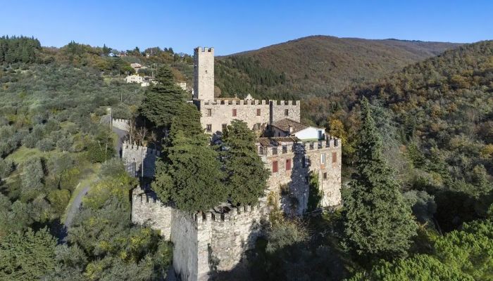 Borg til salg Croci di Calenzano, Toscana,  Italien