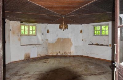Schloss kaufen Pontacq, Neu-Aquitanien, Nebengebäude