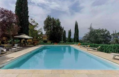 Borg til salg Vicchio, Toscana, Pool