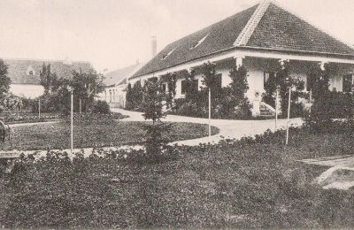 Herrgård till salu Trnavský kraj, okres Hlohovec, Koplotovce, Frídeský kaštieľ, Trnavský kraj, Historický pohľad- vedľajšia kúria