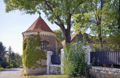 Herrenhaus/Gutshaus kaufen Trnavský kraj, okres Hlohovec, Koplotovce, Frídeský kaštieľ, Region Trnava, Außenansicht