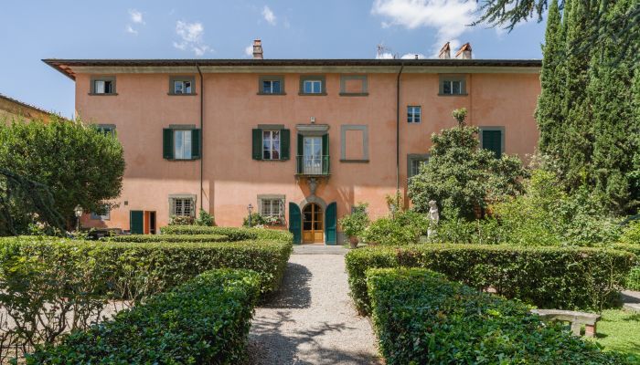 Historisk villa til salgs Montecalvoli, Toscana,  Italia