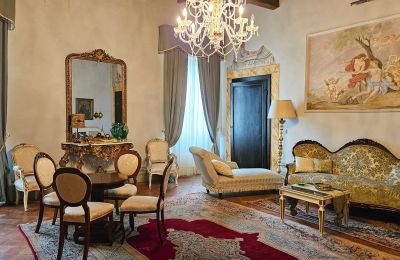 Historische Villa kaufen Montecalvoli, Toskana, Salon