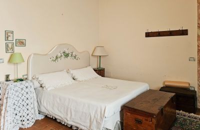 Historische Villa kaufen Montecalvoli, Toskana, Gästezimmer