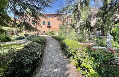 Historische Villa kaufen Montecalvoli, Toskana, Außenansicht