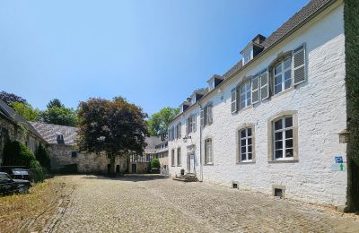 Zwischen Schneiderkunst und Schlossromantik, Herrenhaus