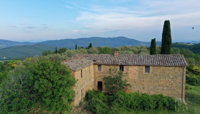 Landsted til salgs 06073 Corciano, Umbria,  Italia