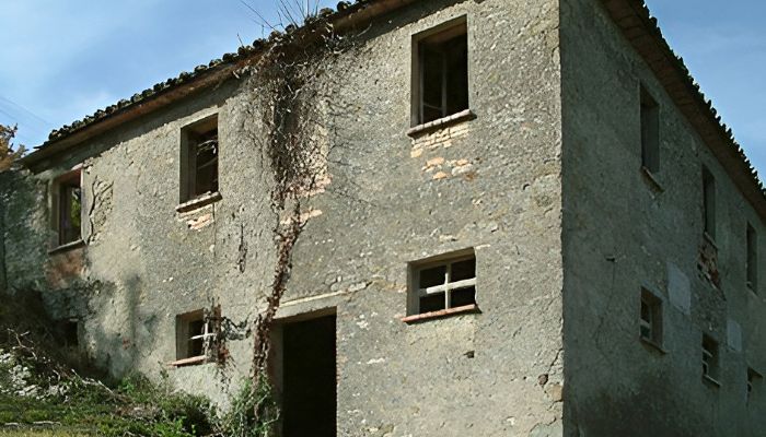 Landsted til salgs 06019 Umbertide, Umbria,  Italia